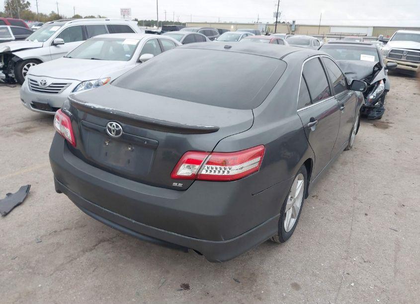 Photo 4 of 2010 Toyota Camry SE (VIN 4T1BF3EK7AU550837)