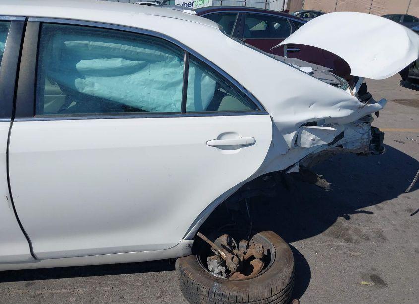 Photo 6 of 2010 Toyota Camry LE (VIN 4T1BF3EK7AU553463)