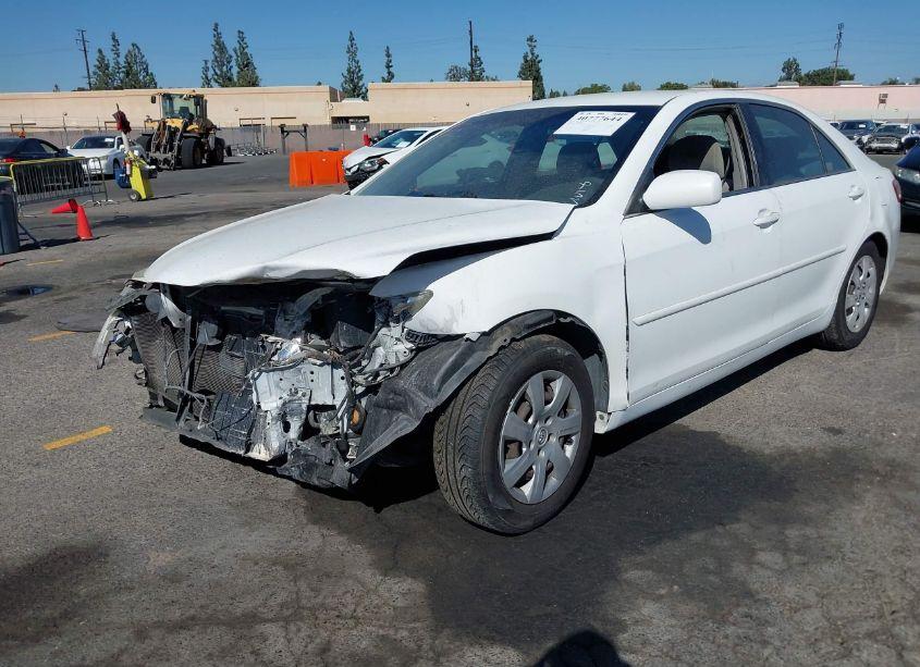 Photo 2 of 2010 Toyota Camry LE (VIN 4T1BF3EK7AU566018)