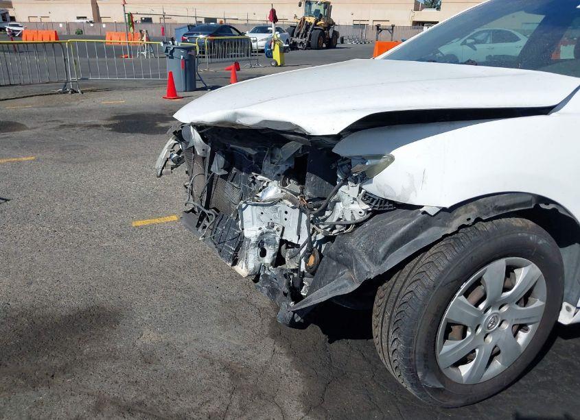 Photo 6 of 2010 Toyota Camry LE (VIN 4T1BF3EK7AU566018)