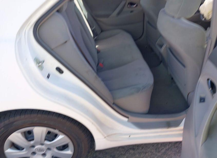 Photo 8 of 2010 Toyota Camry LE (VIN 4T1BF3EK7AU566018)