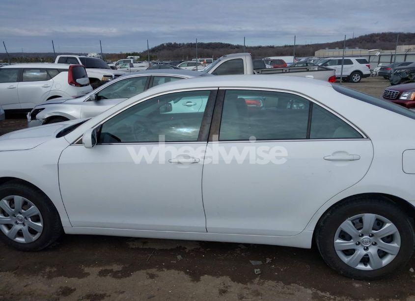 Photo 14 of 2010 Toyota Camry LE (VIN 4T1BF3EK7AU566407)