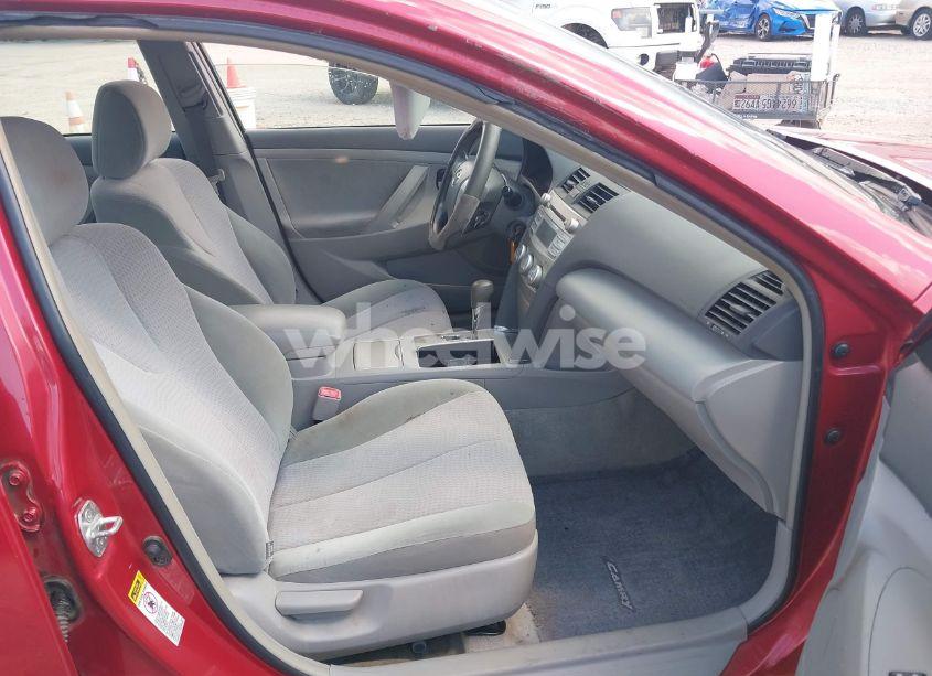 Photo 5 of 2011 Toyota Camry LE/SE/XLE (VIN 4T1BF3EK7B4161312)