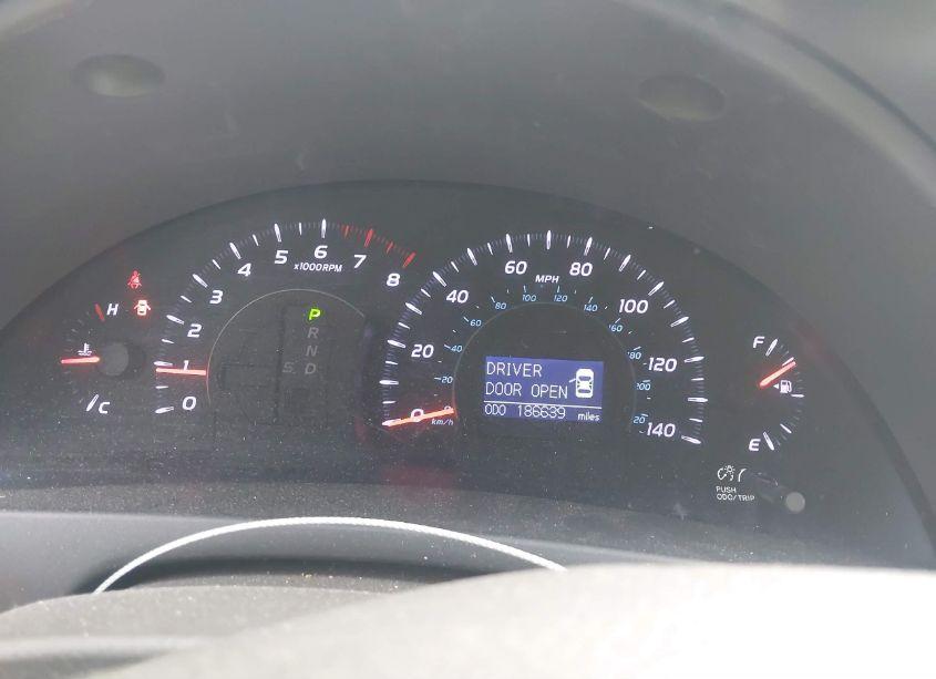 Photo 7 of 2011 Toyota Camry XLE (VIN 4T1BF3EK7BU148821)