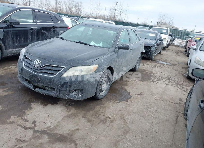 Photo 2 of 2011 Toyota Camry LE (VIN 4T1BF3EK7BU164968)