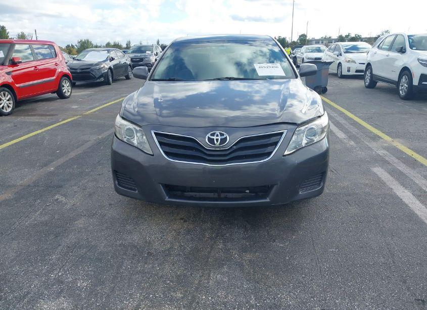 Photo 12 of 2011 Toyota Camry LE (VIN 4T1BF3EK7BU168101)