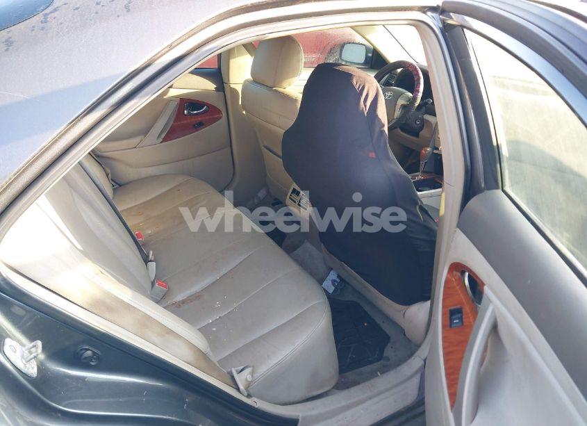 Photo 8 of 2011 Toyota Camry XLE (VIN 4T1BF3EK7BU168938)