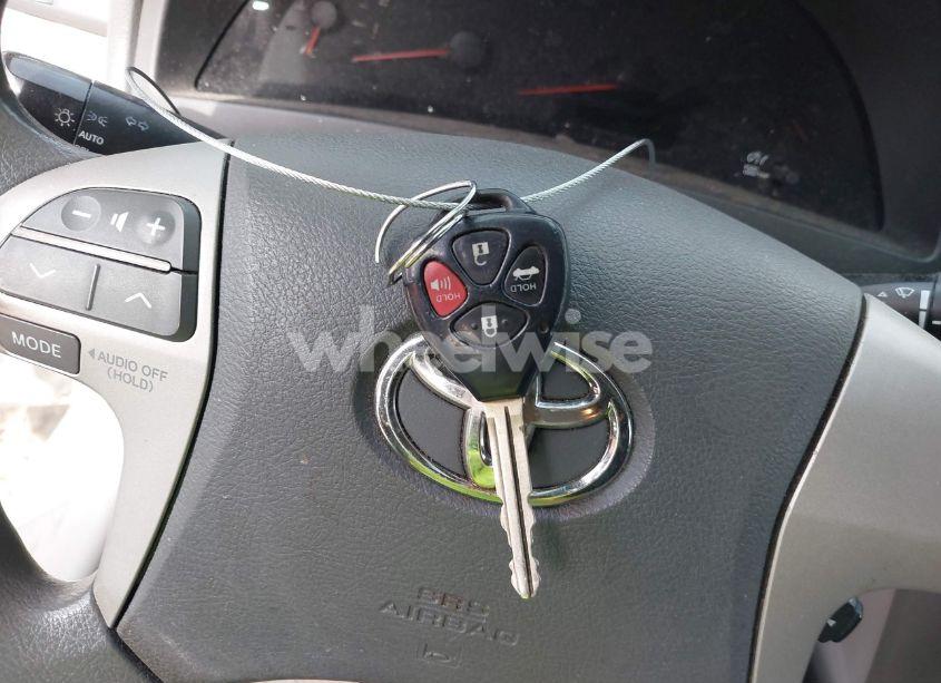 Photo 11 of 2011 Toyota Camry LE (VIN 4T1BF3EK7BU177106)