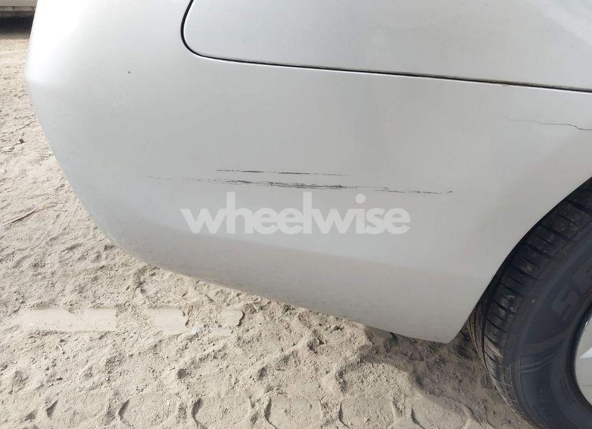 Photo 12 of 2011 Toyota Camry LE (VIN 4T1BF3EK7BU177106)