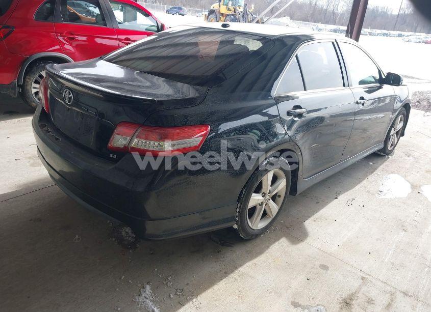 Photo 4 of 2011 Toyota Camry SE (VIN 4T1BF3EK7BU178028)