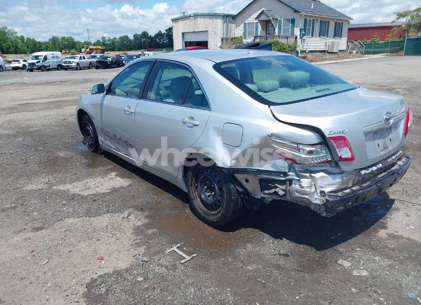 Photo 3 of 2011 Toyota Camry LE (VIN 4T1BF3EK7BU180832)