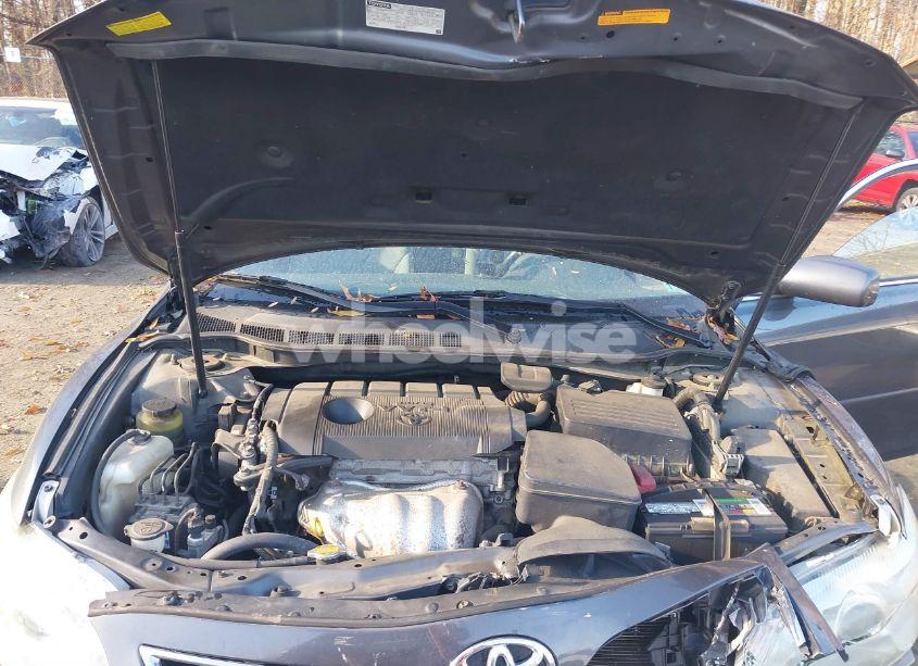Photo 10 of 2011 Toyota Camry LE (VIN 4T1BF3EK7BU183794)