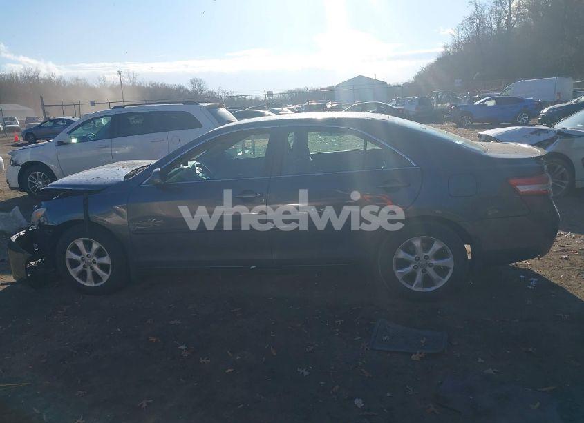 Photo 14 of 2011 Toyota Camry LE (VIN 4T1BF3EK7BU183794)