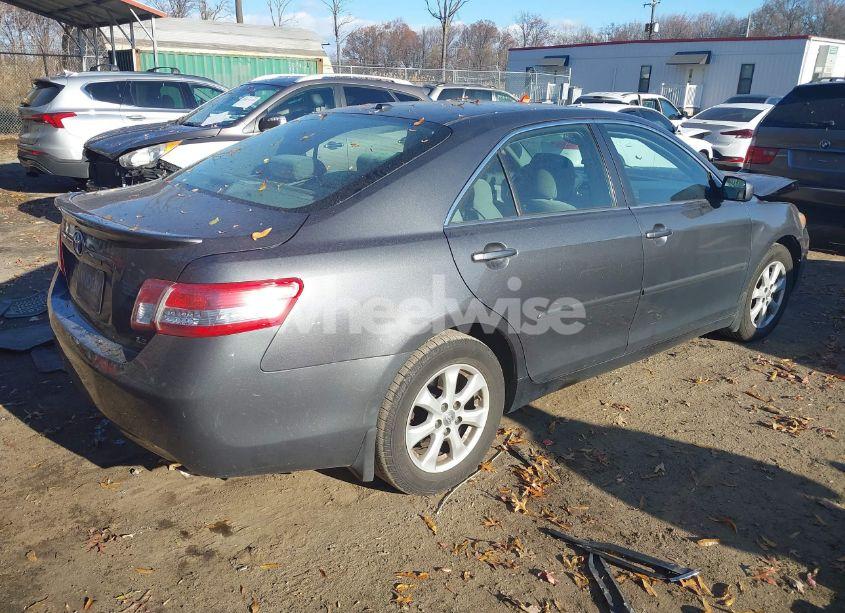 Photo 4 of 2011 Toyota Camry LE (VIN 4T1BF3EK7BU183794)