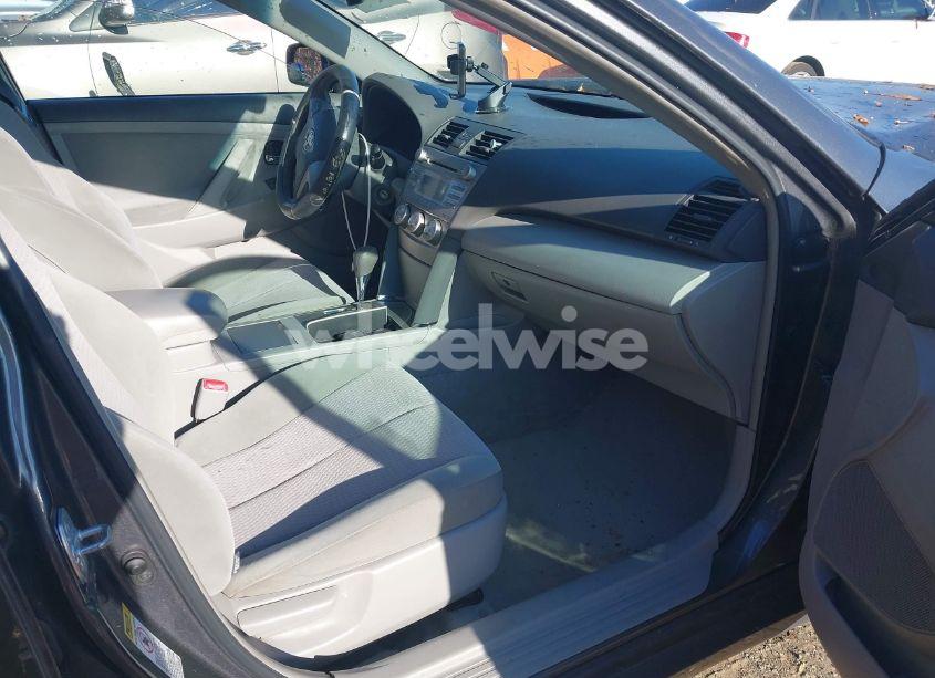 Photo 5 of 2011 Toyota Camry LE (VIN 4T1BF3EK7BU183794)