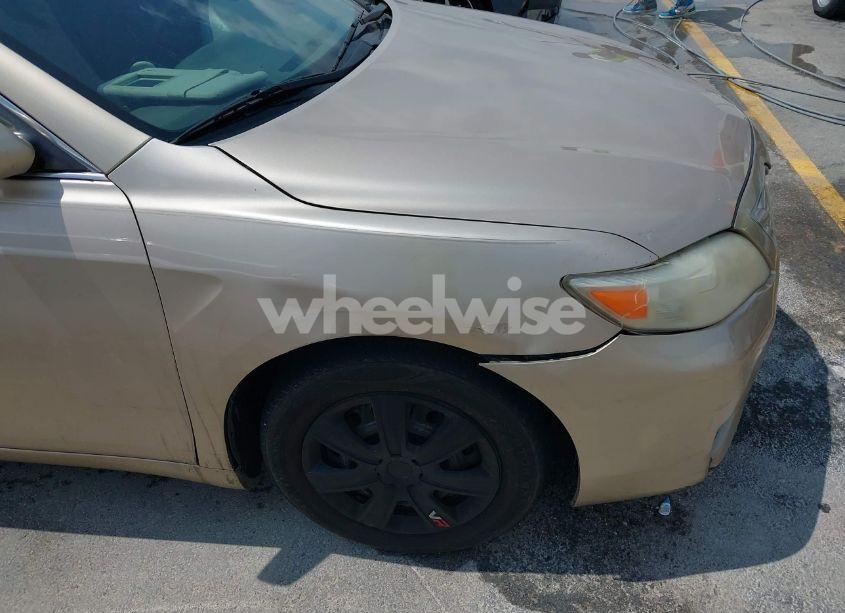 Photo 14 of 2011 Toyota Camry LE (VIN 4T1BF3EK7BU198392)