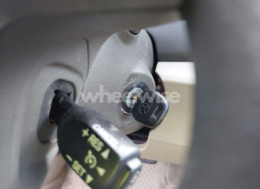 Photo 11 of 2011 Toyota Camry (VIN 4T1BF3EK7BU200058)