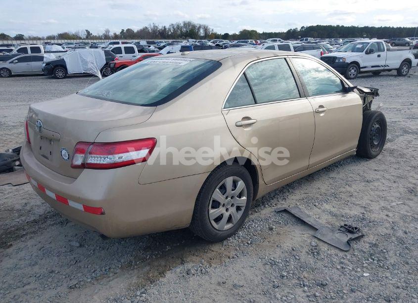 Photo 4 of 2011 Toyota Camry (VIN 4T1BF3EK7BU200058)