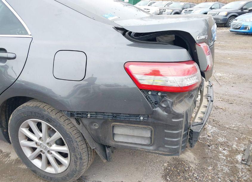 Photo 13 of 2011 Toyota Camry XLE (VIN 4T1BF3EK7BU205437)