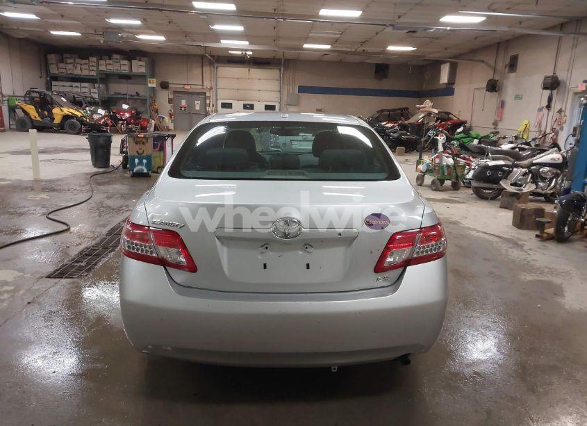 Photo 16 of 2011 Toyota Camry LE (VIN 4T1BF3EK7BU217166)