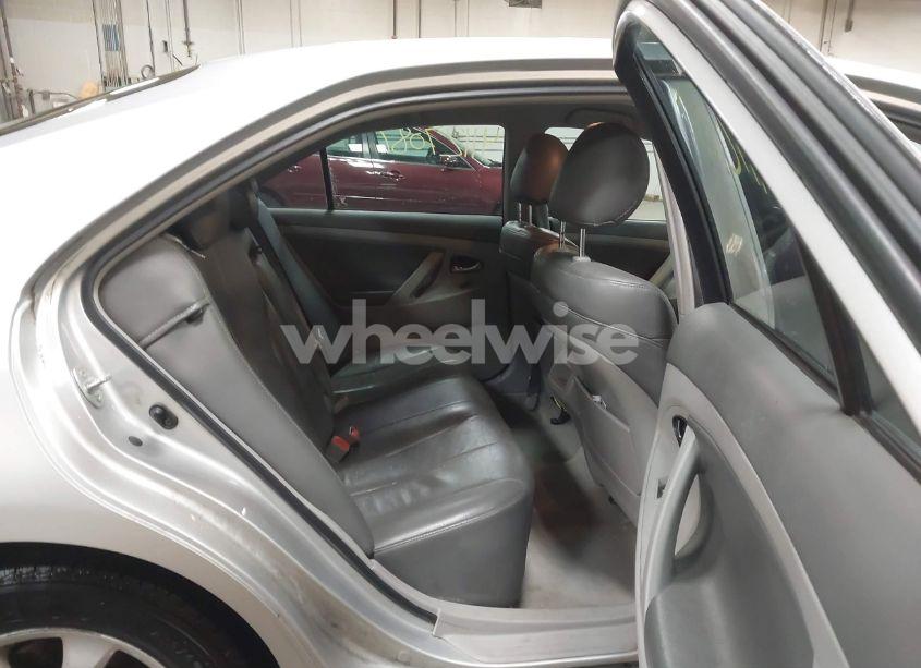 Photo 8 of 2011 Toyota Camry LE (VIN 4T1BF3EK7BU217166)