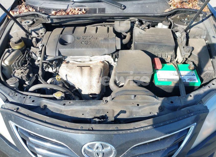 Photo 10 of 2011 Toyota Camry LE (VIN 4T1BF3EK7BU223341)