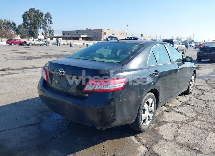 Photo 4 of 2011 Toyota Camry LE (VIN 4T1BF3EK7BU223341)