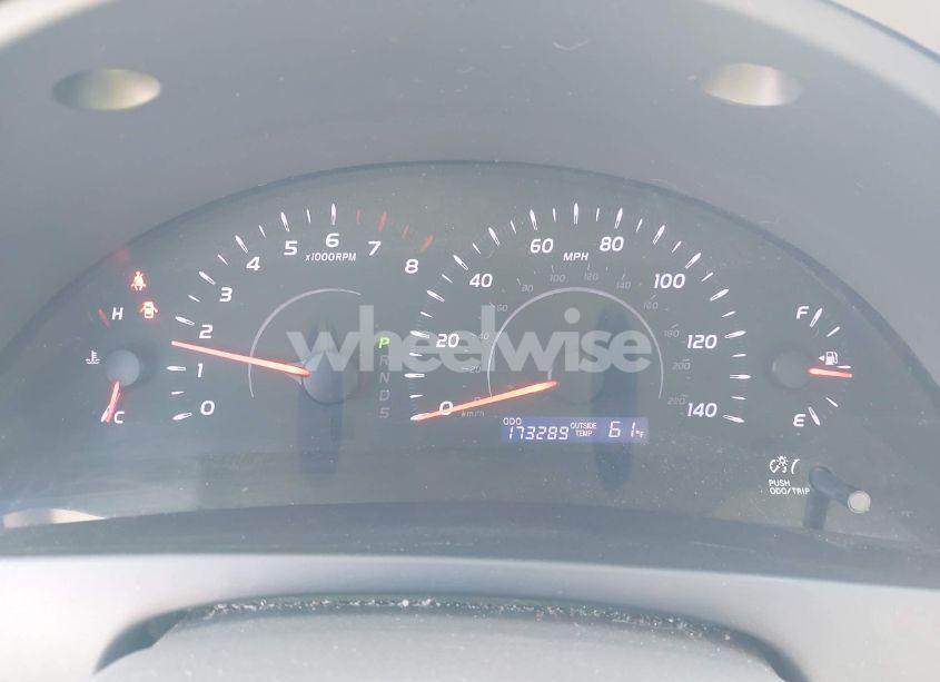 Photo 7 of 2011 Toyota Camry LE (VIN 4T1BF3EK7BU223341)