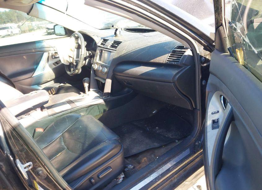 Photo 5 of 2011 Toyota Camry SE (VIN 4T1BF3EK7BU225719)