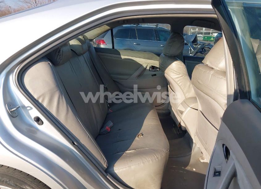 Photo 8 of 2011 Toyota Camry LE (VIN 4T1BF3EK7BU230595)