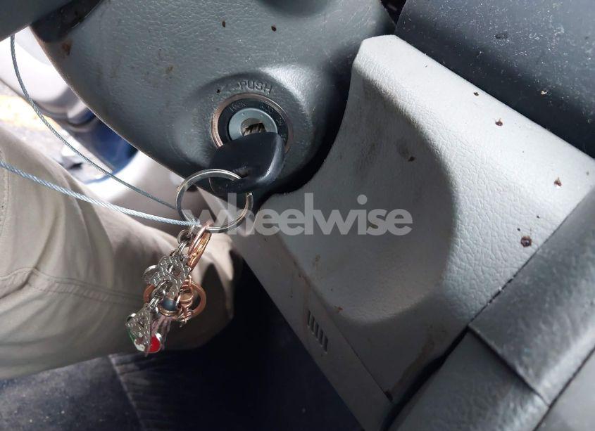 Photo 11 of 2011 Toyota Camry LE (VIN 4T1BF3EK7BU583483)