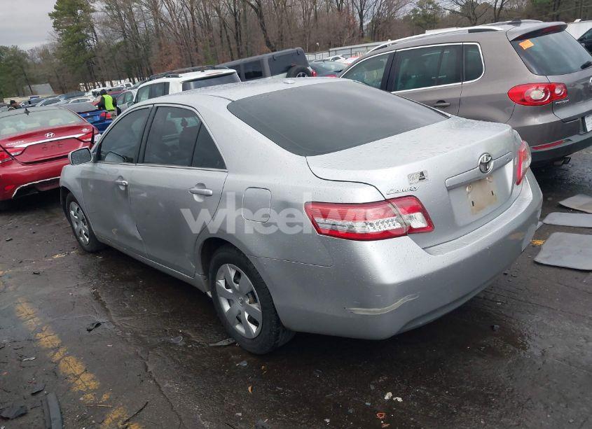 Photo 3 of 2011 Toyota Camry (VIN 4T1BF3EK7BU599778)