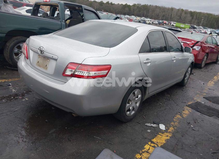 Photo 4 of 2011 Toyota Camry (VIN 4T1BF3EK7BU599778)