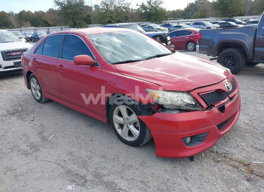 2011 Toyota Camry SE (VIN 4T1BF3EK7BU614456) main photo