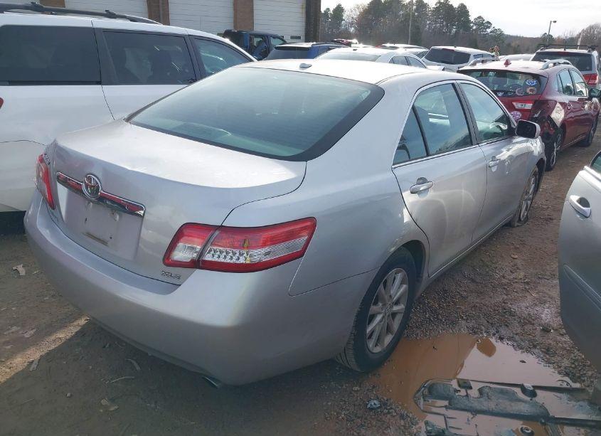 Photo 4 of 2011 Toyota Camry XLE (VIN 4T1BF3EK7BU627336)