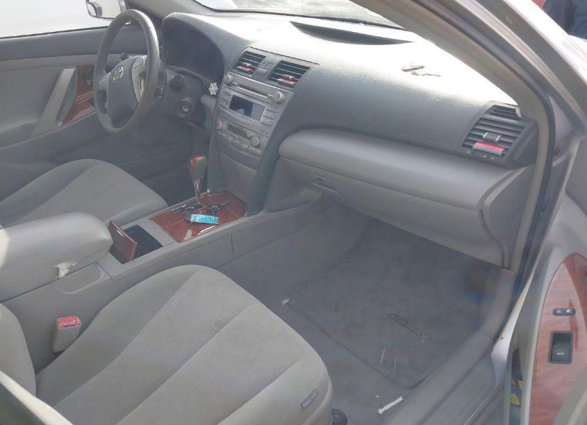 Photo 5 of 2011 Toyota Camry XLE (VIN 4T1BF3EK7BU627336)