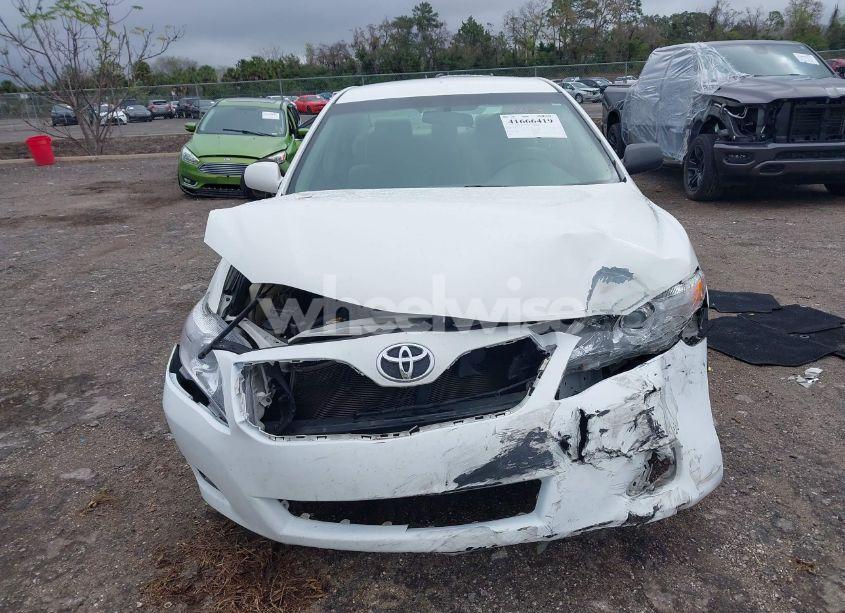 Photo 12 of 2011 Toyota Camry LE (VIN 4T1BF3EK7BU633380)