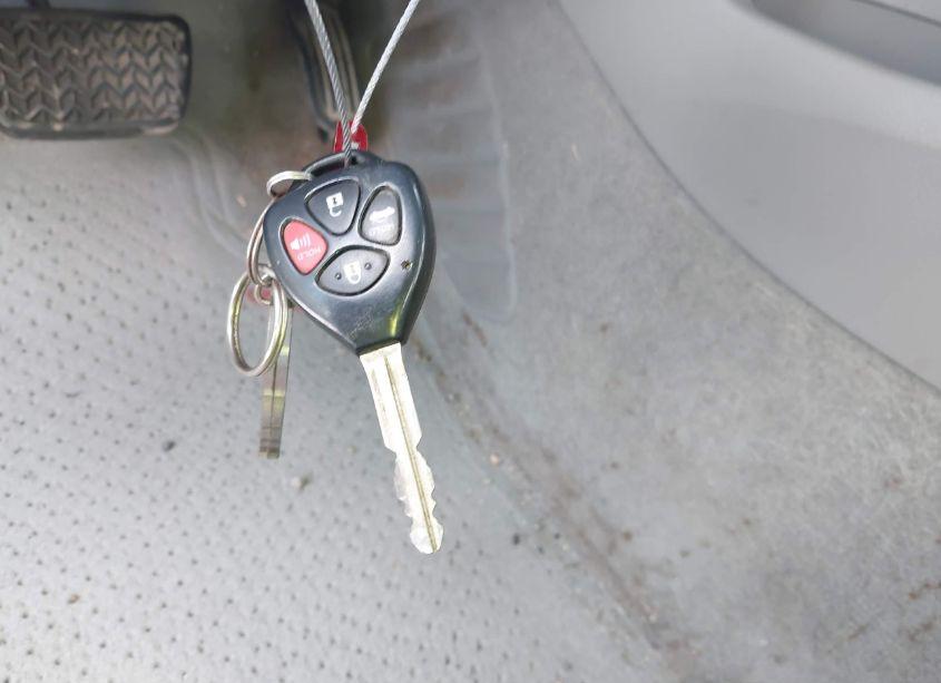 Photo 11 of 2011 Toyota Camry LE (VIN 4T1BF3EK7BU676780)