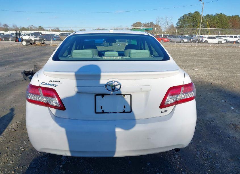 Photo 16 of 2011 Toyota Camry LE (VIN 4T1BF3EK7BU678609)
