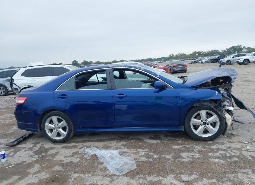 Photo 12 of 2011 Toyota Camry SE (VIN 4T1BF3EK7BU683440)