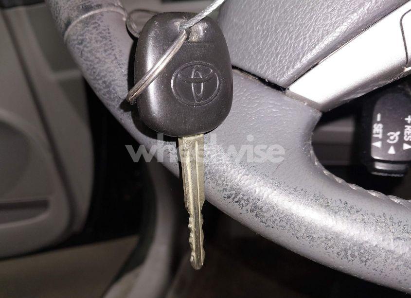 Photo 11 of 2011 Toyota Camry XLE (VIN 4T1BF3EK7BU703086)