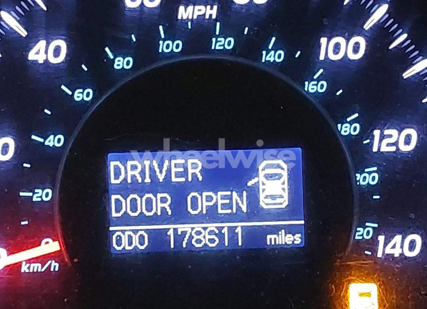 Photo 16 of 2011 Toyota Camry XLE (VIN 4T1BF3EK7BU703086)