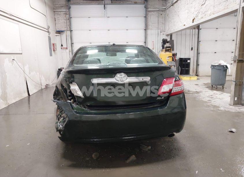 Photo 17 of 2011 Toyota Camry XLE (VIN 4T1BF3EK7BU703086)