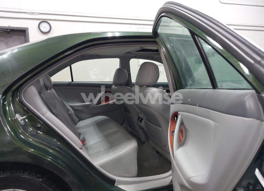 Photo 8 of 2011 Toyota Camry XLE (VIN 4T1BF3EK7BU703086)