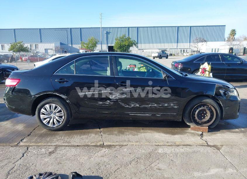 Photo 14 of 2011 Toyota Camry LE (VIN 4T1BF3EK7BU711172)