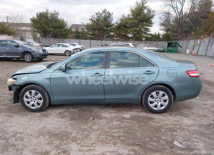 Photo 14 of 2011 Toyota Camry LE (VIN 4T1BF3EK7BU749954)