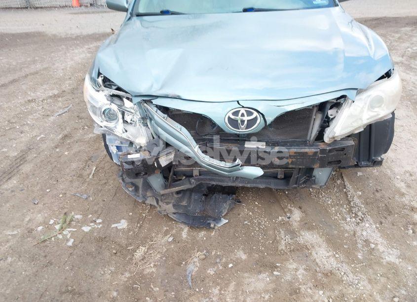Photo 6 of 2011 Toyota Camry LE (VIN 4T1BF3EK7BU749954)