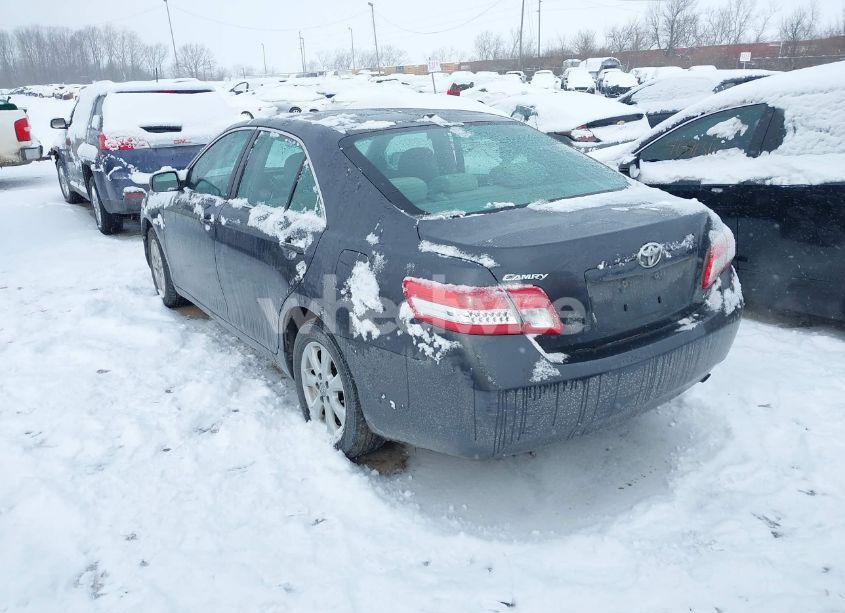 Photo 3 of 2011 Toyota Camry LE (VIN 4T1BF3EK7BU760114)