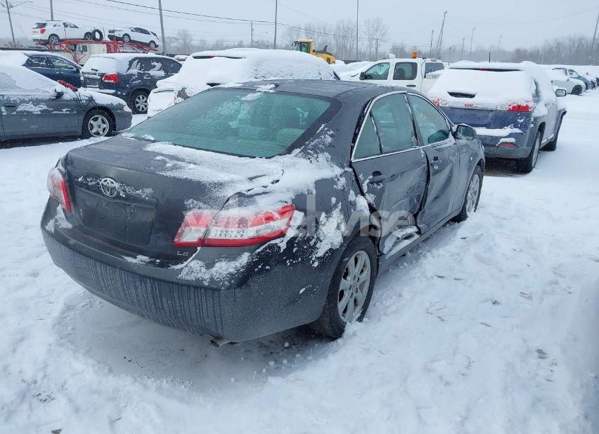 Photo 4 of 2011 Toyota Camry LE (VIN 4T1BF3EK7BU760114)