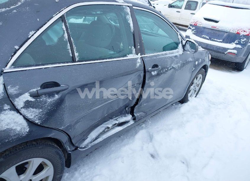 Photo 6 of 2011 Toyota Camry LE (VIN 4T1BF3EK7BU760114)